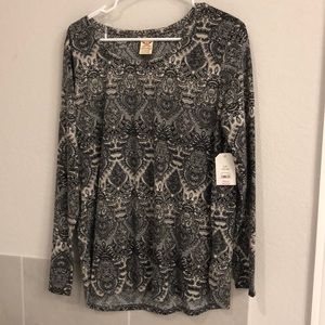 Faded Glory size 12-14 long sleeve blouse